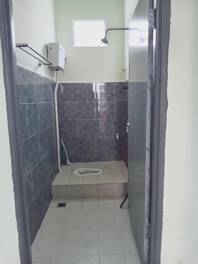 Homestay Wan Z Kuala Terengganu Extérieur photo
