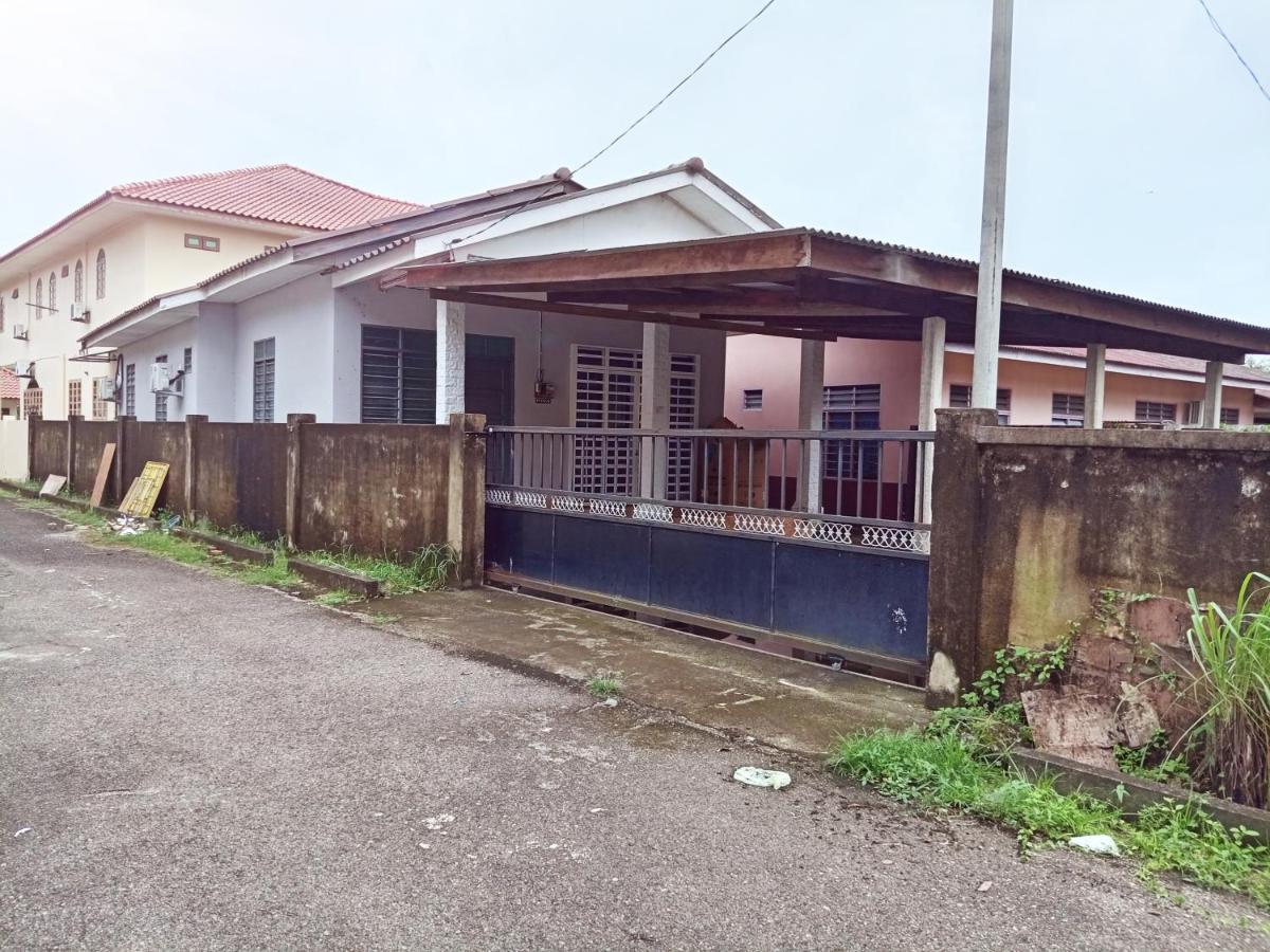 Homestay Wan Z Kuala Terengganu Extérieur photo
